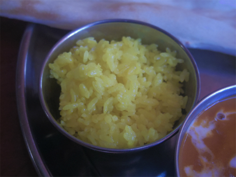 神奈川県横浜市中区本牧間門にあるカレー、インド料理のお店「ダルパン」Cセット