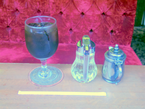 東京都新宿区新宿３丁目にある喫茶店「珈琲西武」モーニングAセット