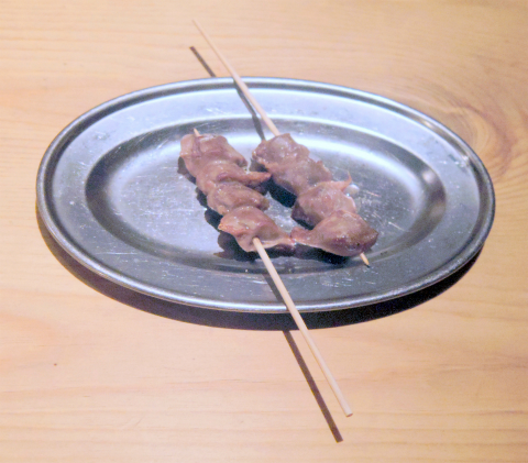 埼玉県越谷市南越谷１丁目にある焼鳥店「炭火焼鳥 串頂マルコ 南越谷店」砂肝