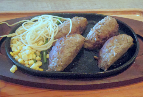 埼玉県さいたま市緑区美園５丁目にあるステーキ、ハンバーグの「いしがまやハンバーグ　イオン浦和美園店」ハンバーグステーキランチセット