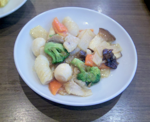 神奈川県横浜市中区山下町にある中華料理店「中華街餃子館」食べ放題メニュー