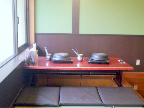 神奈川県横浜市磯子区中原１丁目にあるしゃぶしゃぶ食べ放題の「しゃぶ葉　磯子中原店」店内