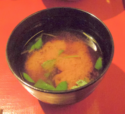 神奈川県横浜市中区住吉町４丁目にある 「横浜瀬里奈　浪漫茶屋」浪漫膳