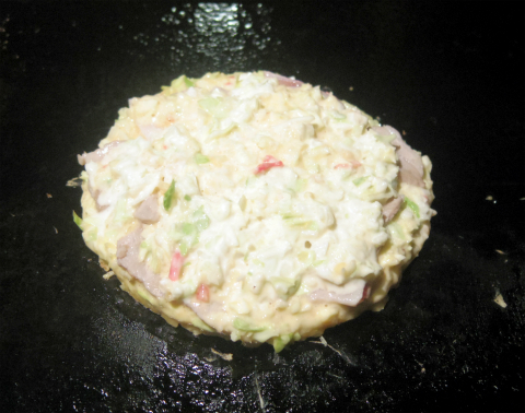 神奈川県横浜市西区南幸1丁目にあるお好み焼き、もんじゃの「楽天家」豚天