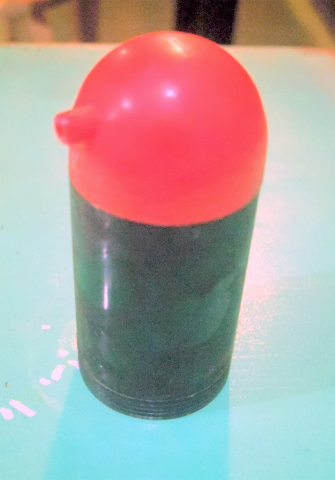 神奈川県横浜市西区南幸１丁目にある串揚げの「串カツ甲子園　横浜きた西口店」ソース