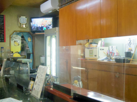 埼玉県春日部市増富にある会席、会席料理、割烹、小料理の「季節料理　松」店内