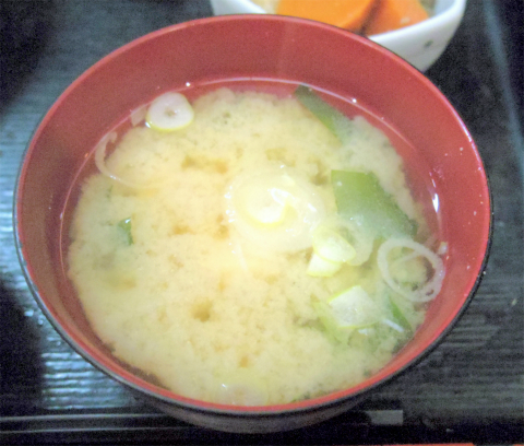 埼玉県春日部市増富にある会席、会席料理、割烹、小料理の「季節料理　松」鶏の唐揚げ定食
