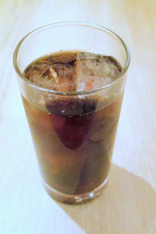 埼玉県さいたま市緑区美園５丁目にある中華料理店「中華ダイニング 春菜」コーラ