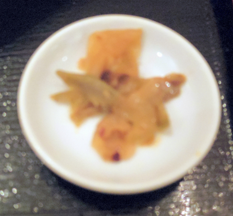 埼玉県さいたま市緑区美園５丁目にある中華料理店「中華ダイニング 春菜」若鶏の唐揚げセット