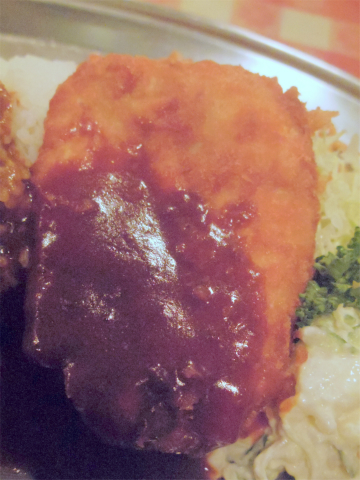 神奈川県横浜市中区元町4丁目にある「ワインホール WINE HALL　元町倶楽部　元町店」元町ランチプレート