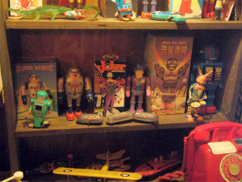 東京都新宿区歌舞伎町１丁目にある居酒屋「薄利多賣半兵ヱ 歌舞伎町一番街焼肉安楽亭のビルの5階店」店内