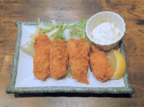 茨城県土浦市桜町１丁目にある焼鳥店「炭火焼鳥専門店 鳥吉　土浦店」カキフライ