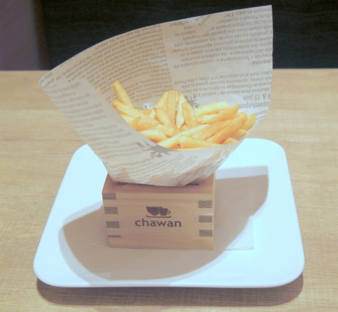 埼玉県さいたま市緑区美園5丁目にあるファミリーレストラン「chawan イオンモール浦和美園店」フライドポテト