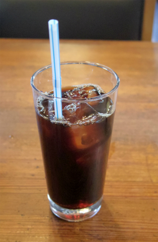 東京都足立区鹿浜１丁目ある「ステーキハウス  ペコペコ　鹿浜１号店」ドッキリステーキとおすすめセット