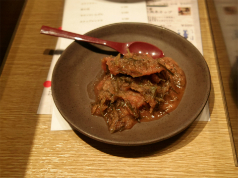 神奈川県横浜市中区北仲通５丁目にある天ぷら専門店「博多天ぷらたかお 横浜馬車道店」浅漬け