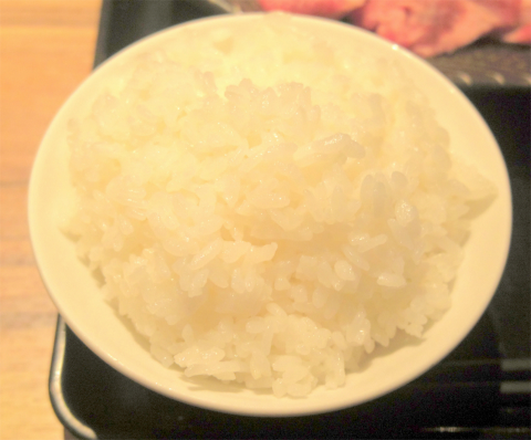 神奈川県横浜市中区南仲通4丁目にある焼肉店「焼肉カーニバル」中落ちカルビランチ 肉大盛り(1.5倍)