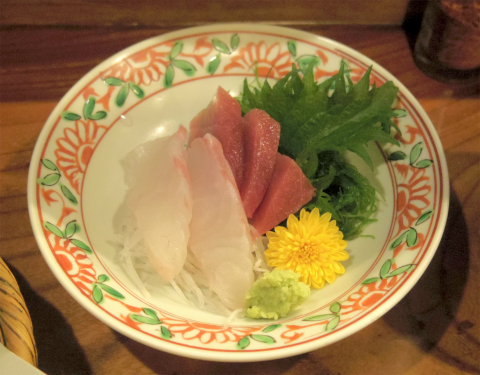 東京都足立区鹿浜７丁目にある天ぷら「天藤」昼御膳