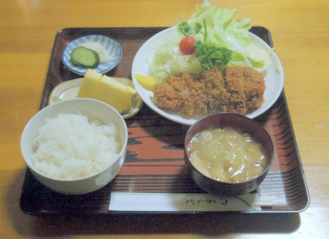 千葉県香取郡神崎町郡にある定食屋「ほそ川」ひれかつ定食