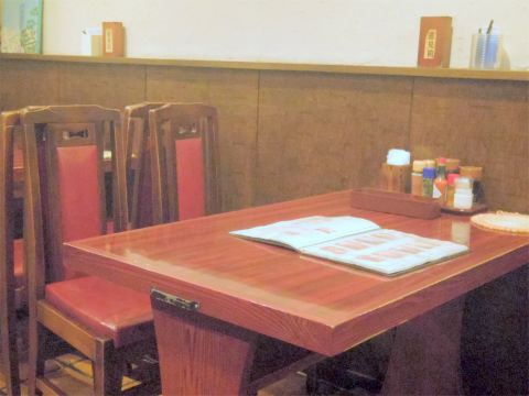 東京都墨田区吾妻橋２丁目にある「ハンバーグの店モンブラン吾妻橋店」店内