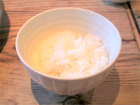 千葉県印旛郡酒々井町中川にある「食堂ひらりん」おこのみフライ定食のライス