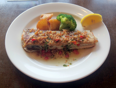 茨城県笠間市笠間にあるイタリアン、フレンチのお店「Cerchio　欧風料理 チェルキオ」ミラノコースの魚料理（太刀魚のムニエル）