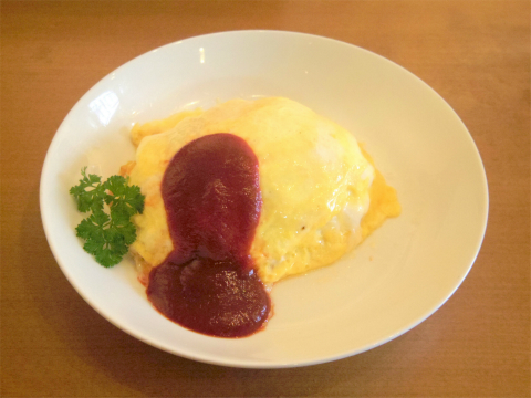 埼玉県所沢市東狭山ヶ丘１丁目にある喫茶店「心の風景」オムライス