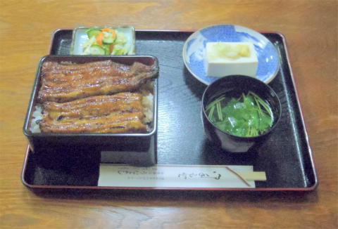 千葉県印旛郡酒々井町中川にあるうなぎ、和食の「お食事処 うなよし」上うな重