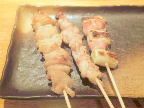 神奈川県横浜市中区常盤町５丁目にある居酒屋「大衆居酒屋 食楽酒場　関内店」