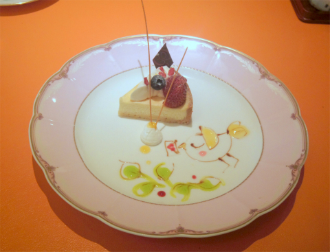 埼玉県越谷市増林２丁目にあるイタリアンのお店「BelloCampagna　イタリア厨房 ベッロカンパーニャ　越谷店」おまかせケーキ（チーズケーキ）