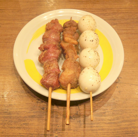 神奈川県横浜市中区伊勢佐木町2丁目にある居酒屋「伝串 新時代 伊勢佐木町店」伝うずら串