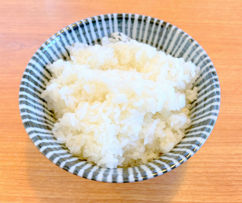 埼玉県所沢市東狭山ケ丘４丁目にあるラーメン店「らーめん屋 あじとら　所沢店」肉野菜イタメ定食