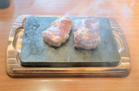 埼玉県さいたま市緑区美園5丁目にあるステーキ店「ダイヤモンドステーキ イオンモール浦和美園店」ランプステーキ200g