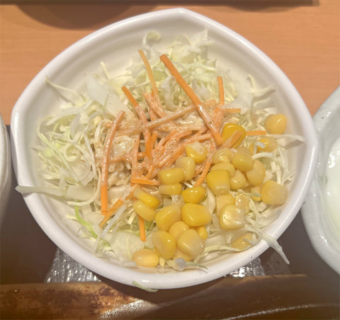 茨城県石岡市東光台3丁目にある「とんかつや漫遊亭 石岡東光台店」漫遊ステーキセット(1ポンド)