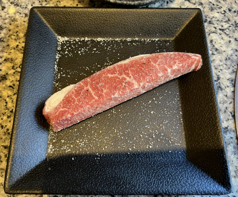 千葉県野田市横内にある焼肉店「熟成焼肉いちばん 野田店」食べ放題 極上熟成プレミアムコースの肉