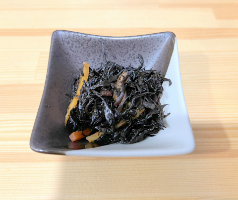 東京都江戸川区瑞江２丁目にある居酒屋、焼鳥の「50円焼き鳥 絶好鳥　瑞江店」お通しのひじき