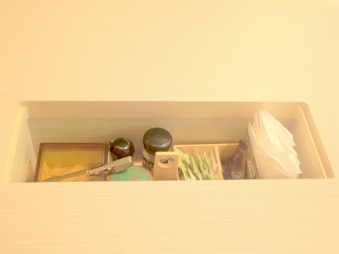 神奈川県横浜市中区真砂町３丁目にある回転寿司「はま寿司　関内セルテ店」店内