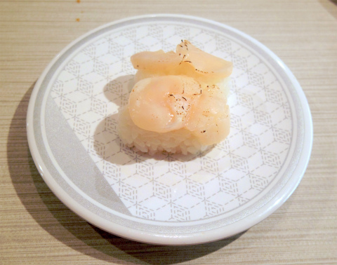 神奈川県横浜市中区真砂町３丁目にある回転寿司「はま寿司　関内セルテ店」炙り塩ほたて