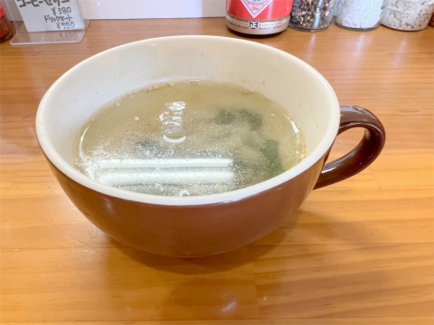 茨城県牛久市栄町2丁目にあるハンバーガー、ステーキの「Cafe & Restaurant Oldies 60s カフェ&レストラン オールディーズ シックスティーズ」Aセットのスープ