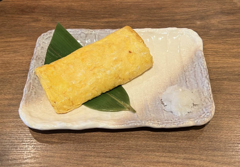 千葉県成田市花崎町にある居酒屋「備長炭焼 七左衛門 成田店」和風出汁の 出汁巻き玉子焼