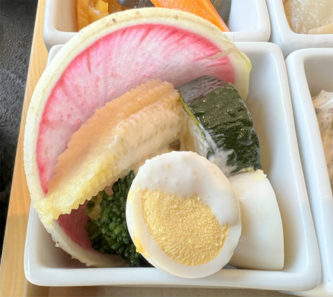 千葉県松戸市河原塚にある和食レストラン「はな膳 八柱店」刺身・天ぷら御膳