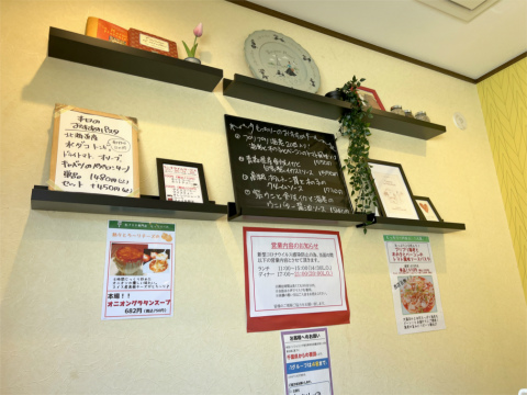 千葉県鎌ケ谷市東道野辺6丁目にあるイタリアンのお店「生パスタ専門店 もっちりーの」店内