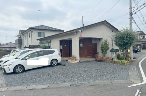 茨城県結城市結城にあるイタリア料理のお店「Sempre センプレ」外観