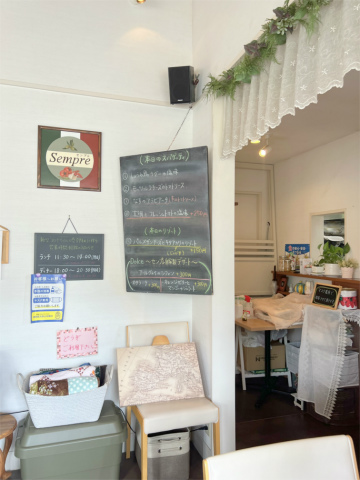 茨城県結城市結城にあるイタリア料理のお店「Sempre センプレ」店内