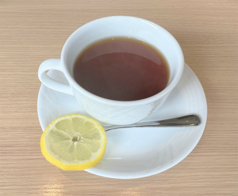 茨城県結城市結城にあるイタリア料理のお店「Sempre センプレ」ドリンク(ホットレモンティー)