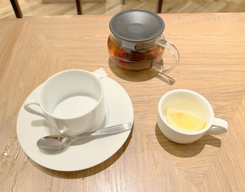 埼玉県所沢市くすのき台1丁目にあるイタリアンのお店「北海道イタリアン Mia Bocca(ミア・ボッカ) グランエミオ所沢店」ホットダージリンティー