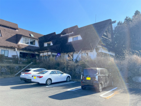 茨城県つくば市臼井にある焼肉、ステーキ、しゃぶしゃぶ、すき焼き「筑波山 常陸牛料理 ひたち野」外観