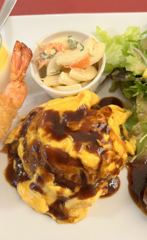千葉県四街道市鷹の台2丁目にあるレストラン「洋食 古時古時(KOTOKOTO)」大人様ランチ