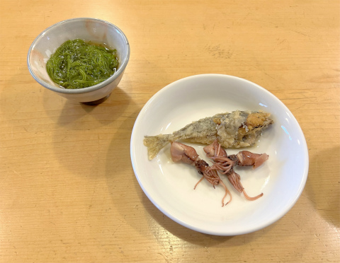 東京都町田市森野6丁目にある鮨店「江戸前鮨一」もずくと南蛮漬けとホタルイカの沖漬け