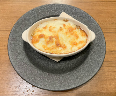 東京都練馬区練馬1丁目にある「ビストロ コックオーヴァン」グラタン・ドフィノア(じゃがいもグラタン)