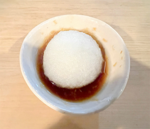 神奈川県横浜市中区常盤町5丁目にある焼鳥店「焼とり専門店 半どん」お通し